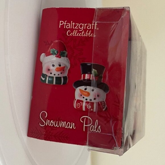 Pfaltzgraff Collectibles Snowman Pals Salt and Pepper Shakers Set for Christmas - Picture 8 of 12